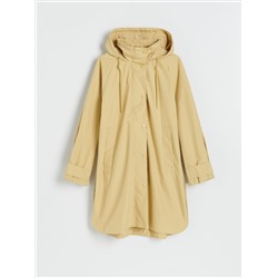 Parkajacke mit Kapuze