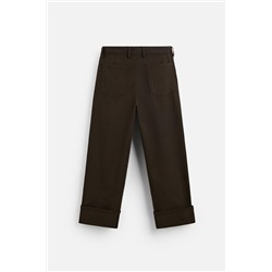 PANTALÓN BAJO CON VUELTA