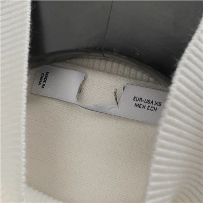 Женский тонкий свитер / водолазка MANG*O