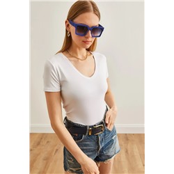 Olalook Kadın Beyaz V Yaka Basic Örme Viscon Tişört TSH-19000625