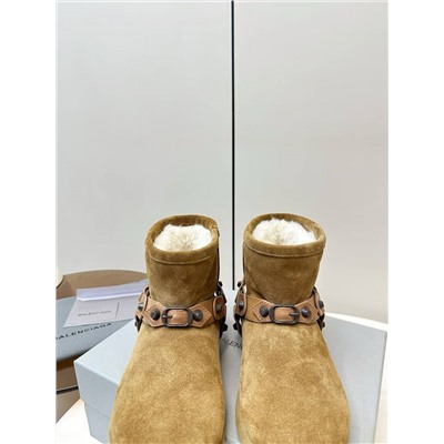 Угги Balenciag*a