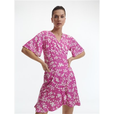 Gemustertes kleid