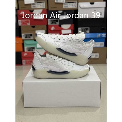 Мужские баскетбольные кроссовки Air Jorda*n 39