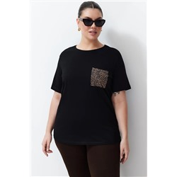 Siyah Oversize Animal Baskılı Cep etaylı %100 Pamuk Örme Büyük Beden T-shirt TBBSS24BF00059