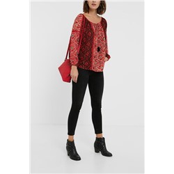 Blusa loose cuello barco flores