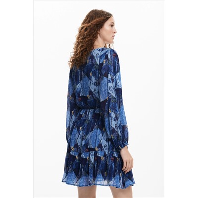 Vestido mini arty
