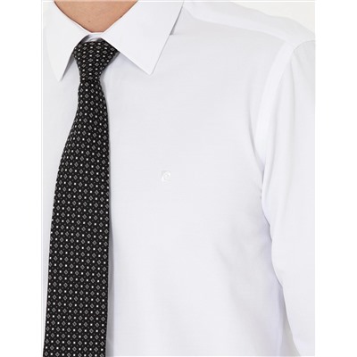 Beyaz Slim Fit Uzun Kollu Basic Gömlek