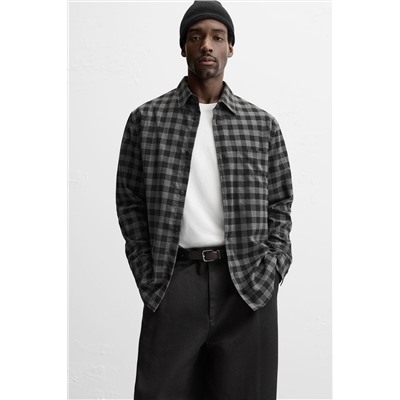 CAMISA FLUÍDA BOLSILLO