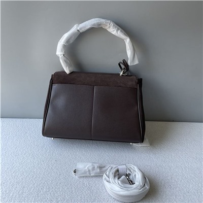 Трендовая сумка в стиле Balenciag*a rode*o