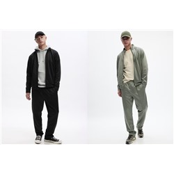 GapFit Seamed Track Pants