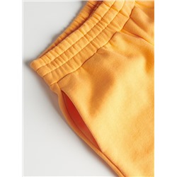 Short tracksuit bottoms