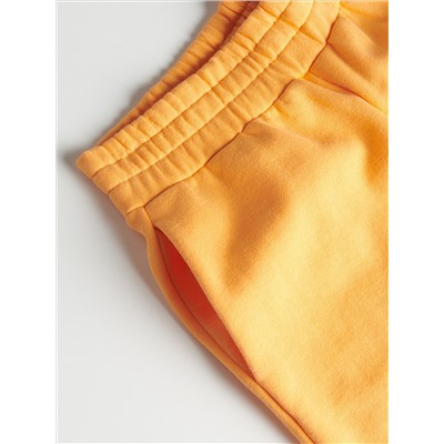 Short tracksuit bottoms