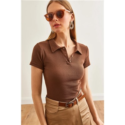 Olalook, Kadın Acı Kahve Polo Yaka Düğmeli Likralı Bluz BLZ-19002558
