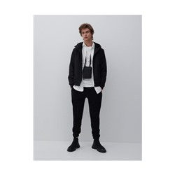 Jacke mit Kapuze