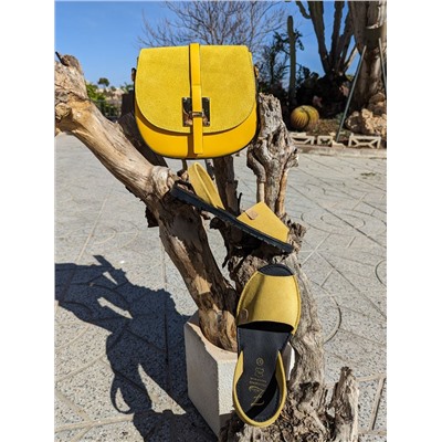 Ab.Zapatos • 3106-8 · AMARILLO+2704 AMARILLO