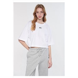 Mavi Logo Baskılı Beyaz Crop Tişört Crop / Kısa Kesim 1611585-620