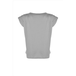 Gri Bisiklet Yaka Basic %100 Pamuk Örme Büyük Beden Bluz TBBSS23AF00053