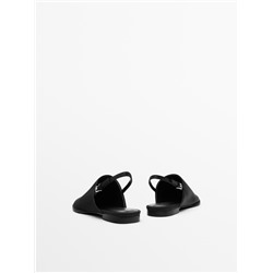 Flat mules