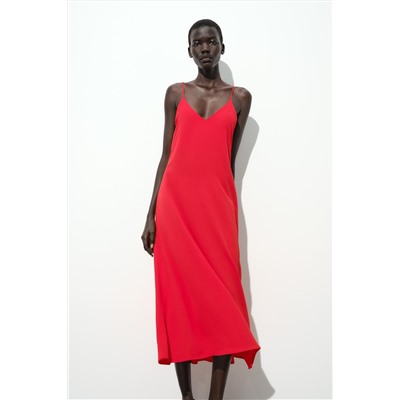 FLOWING LONG DRESS