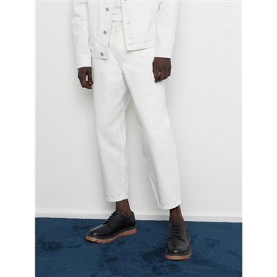 Weit geschnittene Barrel-Leg-Jeans