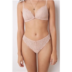 Tanga encaje rosa