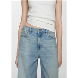 Jeans rectos tiro medio
