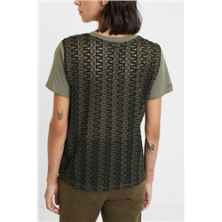 Camiseta espalda crochet