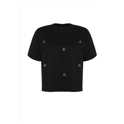 Siyah Kalp Aksesuar Detaylı Oversize %100 Pamuk Örme T-shirt TBBSS24BF00008