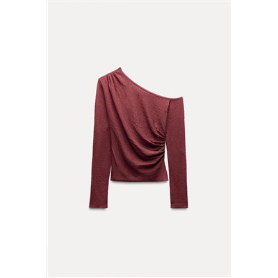GATHERED KNIT TOP