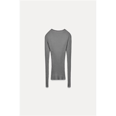 T-SHIRT WITH RIBBED DETAIL