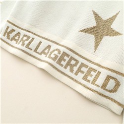 Karl Lagerfel*d 🌟коллекция 2024⚡️ трендовый теплый свитер из смеси овечий шерсти. Яркая пятиконечная звезда и буквенный жаккард выглядят очень стильно.. цена на бирке 299 💵 экспорт!