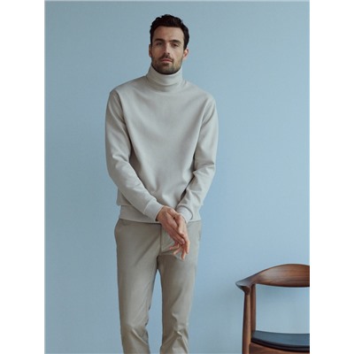 Sweatshirt mit hohem Stehkragen