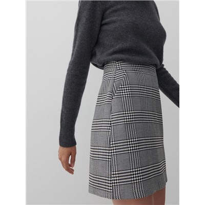 Checked mini skirt