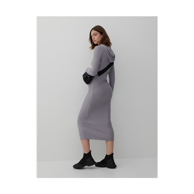 Midikleid mit Kapuze