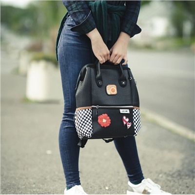 TWEENY SHORT BACKPACK CHECKERED BLACK