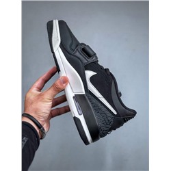 Кроссовки Nik*e Air Jordan Legacy 312 low