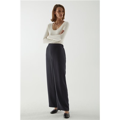 STRAIGHT LOOSE PANTS