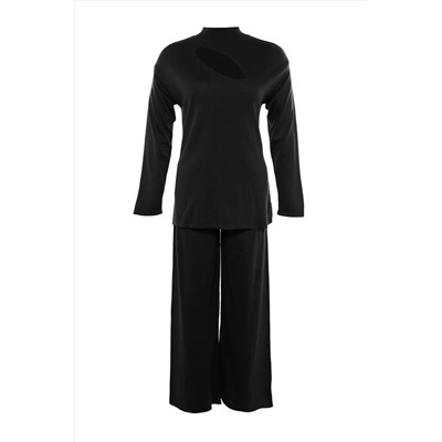 Siyah Cut Out Detaylı Triko Alt&Üst Takım TBBAW23CP00027