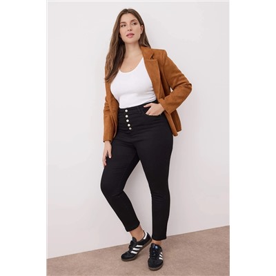 Siyah Yüksek Bel Önü Düğmeli Solmayan Siyah Büyük Beden Skinny Jeans TBBAW26CJ00042