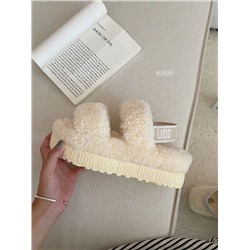 Шлёпанцы UG*G Longfen*g Tedd*y Fu*r на платформе