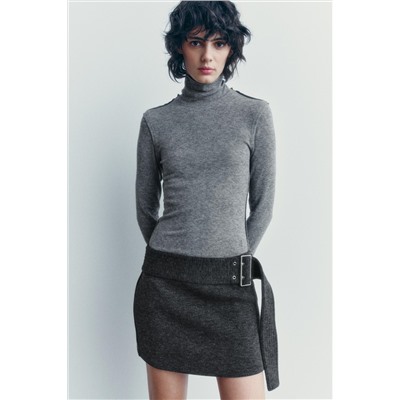 SHORT SKIRT WITH BELT