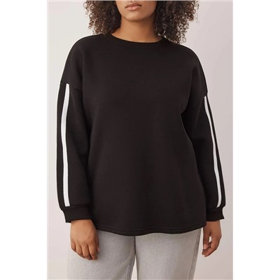 Siyah Şerit Detaylı Oversize/Bol Kesim İnce Örme Sweatshirt