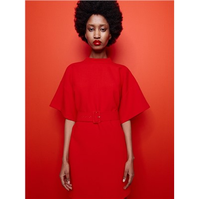 Kleid mit Gürtel