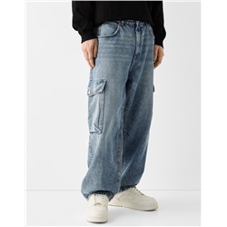 Faded dirty effect skater fit cargo jeans