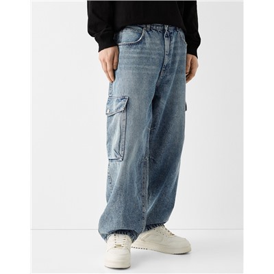 Faded dirty effect skater fit cargo jeans
