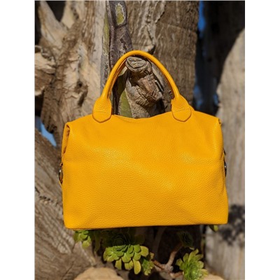 AB.Z · Pelle · 21-13 (740) amarillo