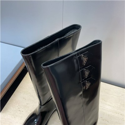 Женские широкие сапоги Prad*a длиной до колена