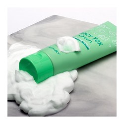 Juicy Tox Green Cleansing Foam, Очищающая пенка на основе зеленого комплекса