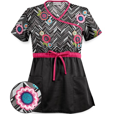 UA Chevron Flower Black Print Scrub Top