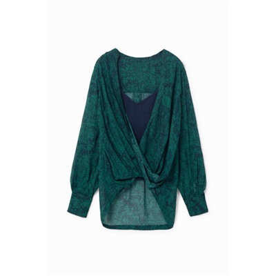 Doble blusa cruzada delantera